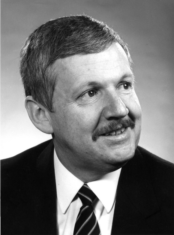 Dr. Diethelm Winter (1980-1996). Landrat Klaus Pavel
