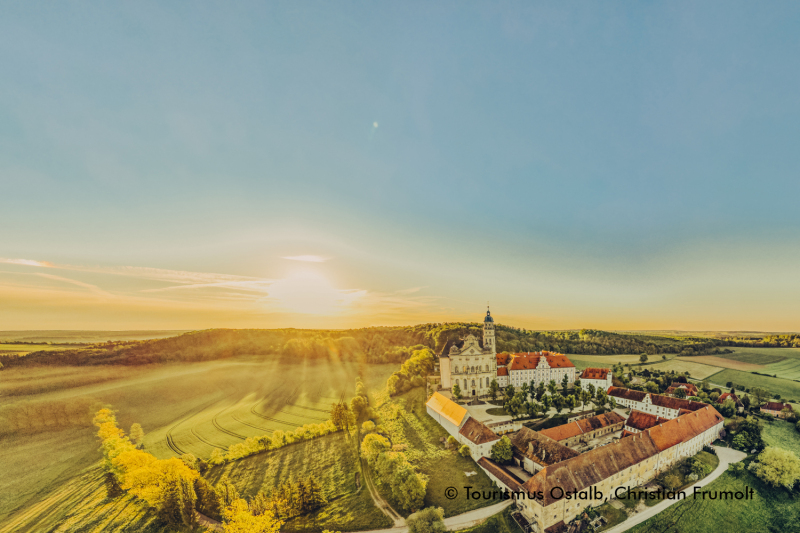 Kloster Neresheim (Foto: Tourismus Ostalb, Christian Frumolt)