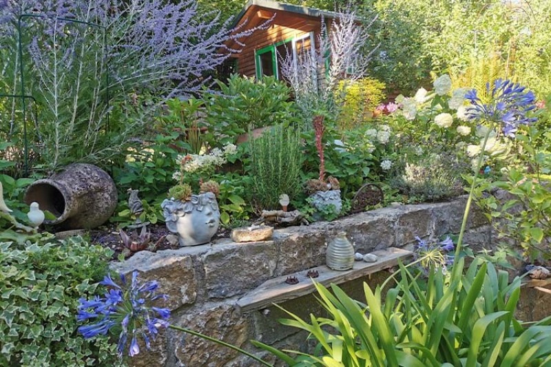 Vierter Workshop 'Natur sucht Platz im Garten': Zu Besuch bei Anita Göres